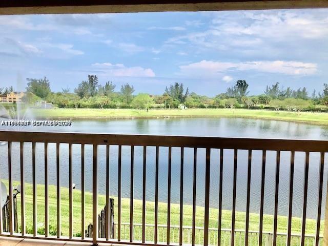 Building Photo - 5200 NW 31st Ave