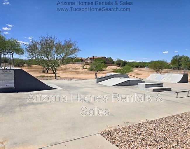 Building Photo - 14370 S Camino Vallado