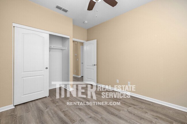 Building Photo - Introducing a charming new home in Folsom