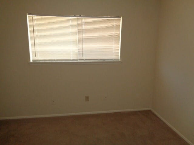 Building Photo - 15426 Swan Creek Dr