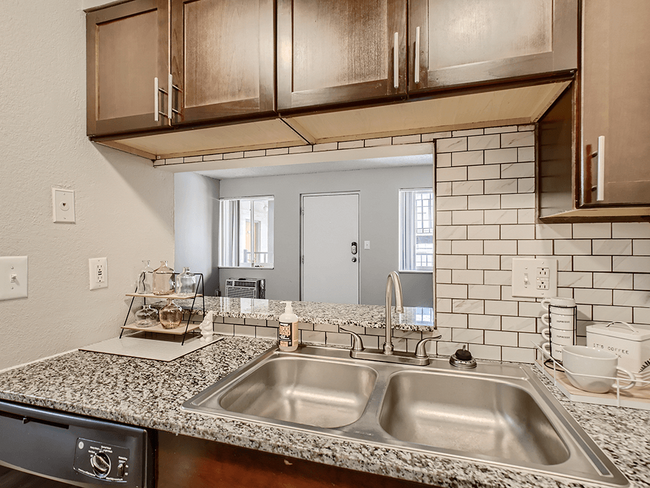 Enjoy A Breakfast Window and Updated Backsplash - Elm Creek Apartments