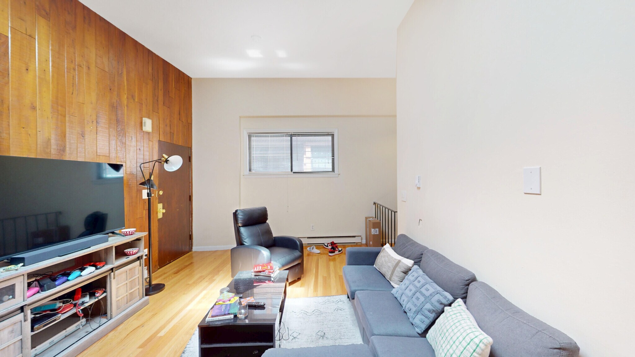 Building Photo - 277 Marlborough St