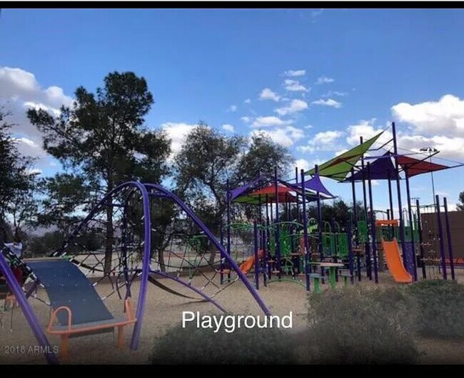 Building Photo - 9196 N 103rd Pl