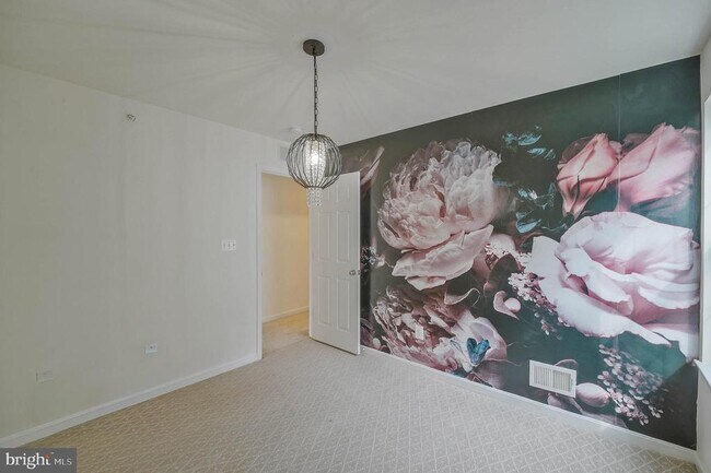 Building Photo - 3461 Eagle Ridge Dr