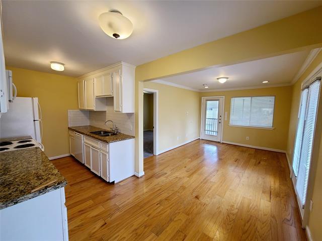 Building Photo - 4931 Junius St