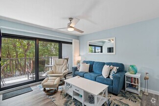 Building Photo - 600 Neapolitan Way