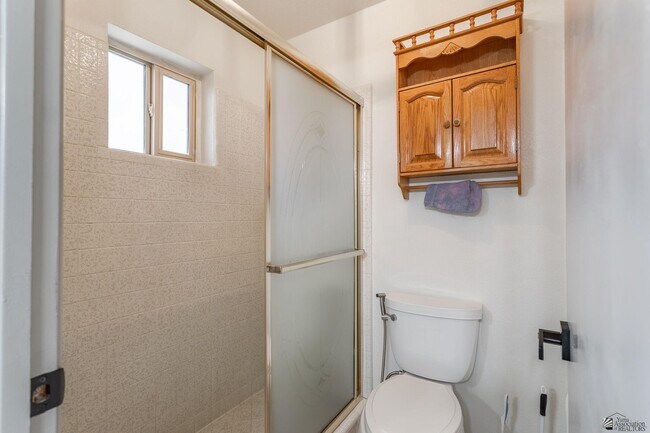 Building Photo - 10605 S Del Vista Dr