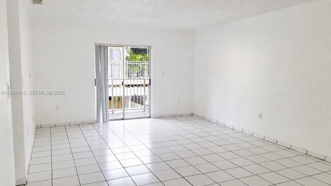 Building Photo - 2985 W 80th St