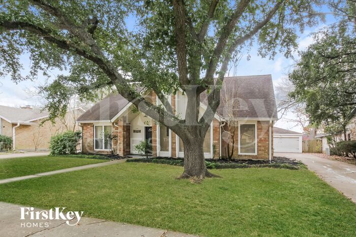 Building Photo - 21419 Park Willow Dr