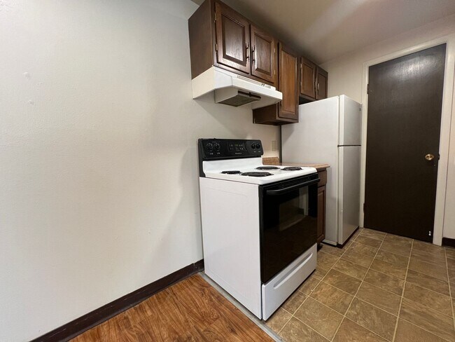 Interior Photo - Mathews634 (KC-JF)