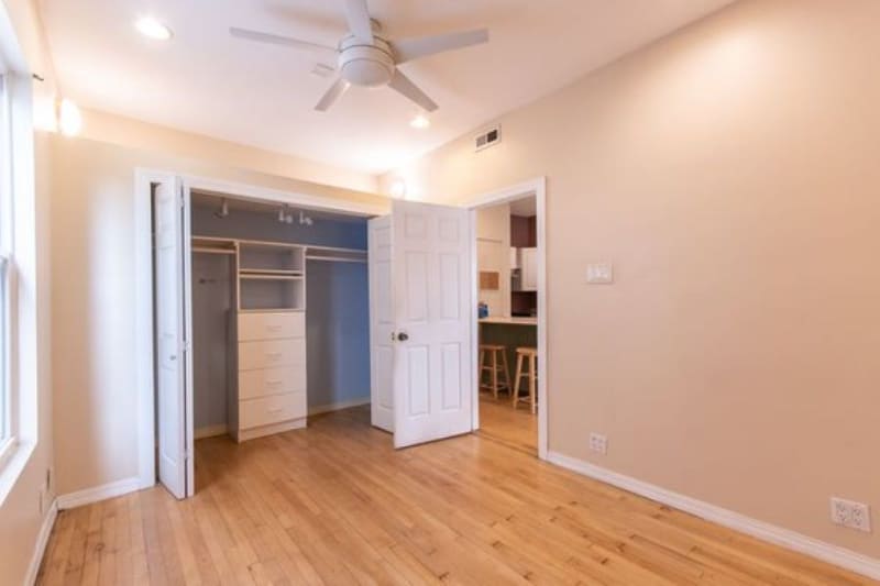 Building Photo - 3849 W School St