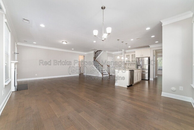 Building Photo - 2383 Palmdale Walk Dr