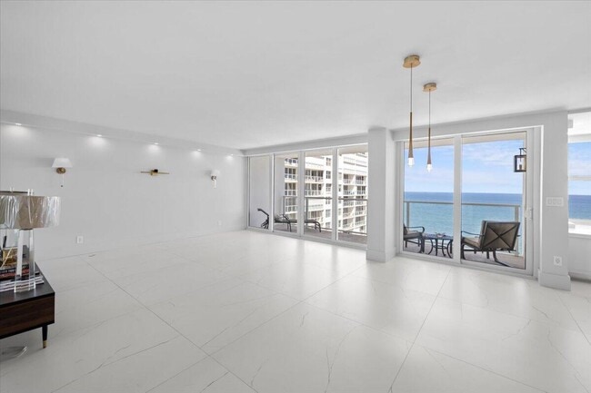 Building Photo - 4300 N Ocean Blvd