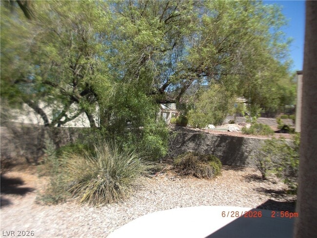 Building Photo - 2160 Burris Hill Dr