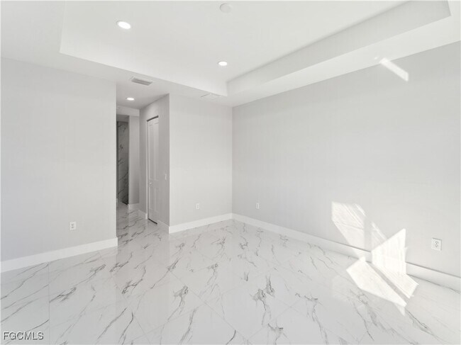 Building Photo - 2516 NW 25th Terrace