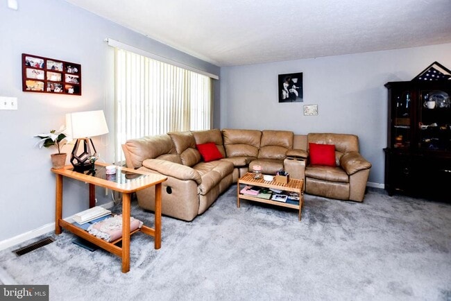 Building Photo - 1600 Ora Lea Ln