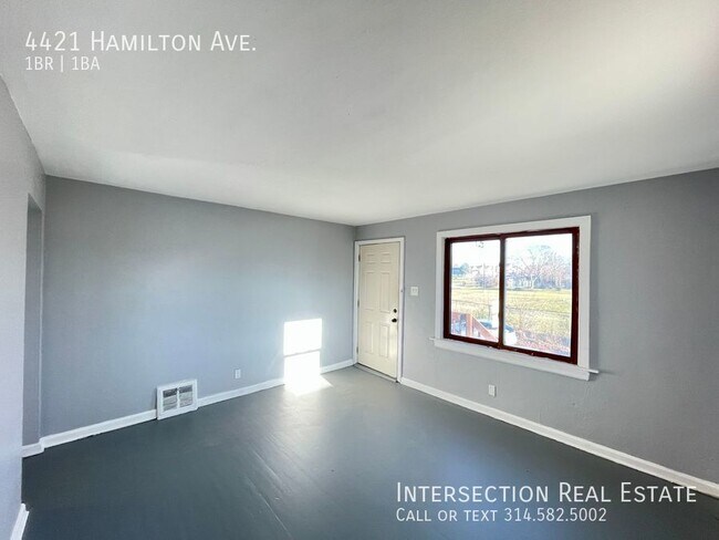 Building Photo - Spacious 1 Bedroom with Private Basement a...