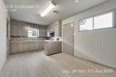 Building Photo - 1228 Cleveland St
