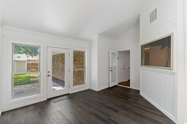 Building Photo - 7344 Kirkham Dr