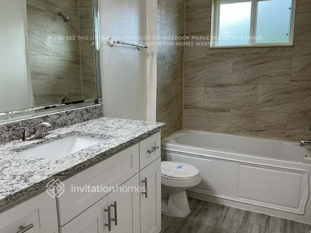 Building Photo - 3902 Paulette Dr