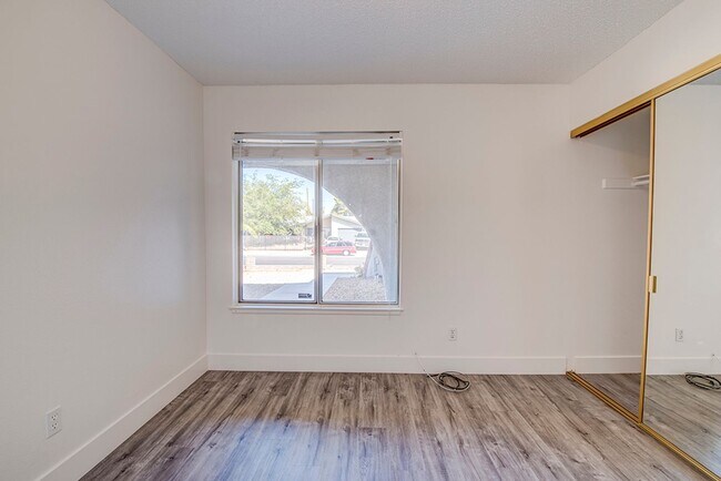 Building Photo - Status: Accepting Applications