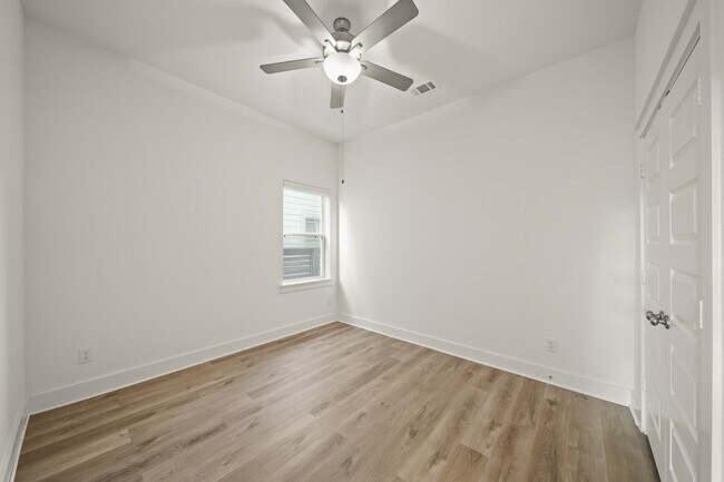 Building Photo - 15107 Prosperous Pl