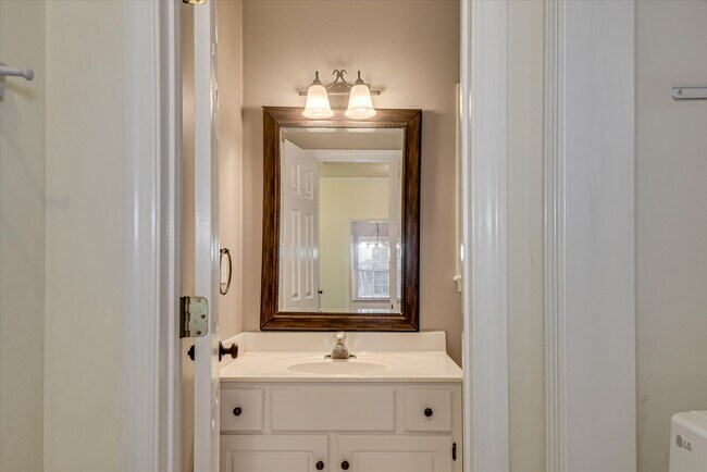 Building Photo - 4441 McManus Ct