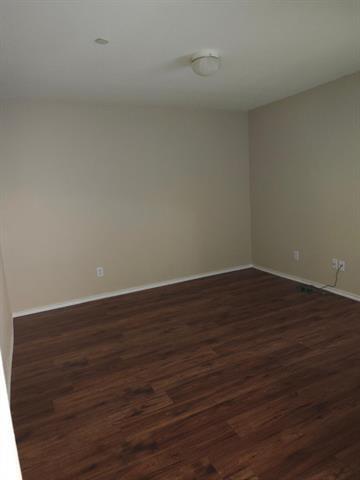 Building Photo - 10059 Wake Bridge Dr