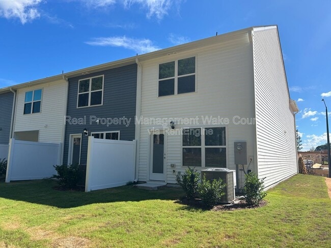 Building Photo - 8539 Beckett Chase Wy