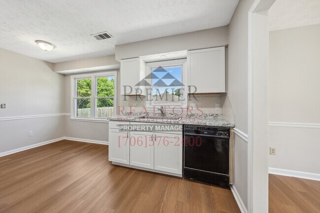Building Photo - 6315 Dupree Dr