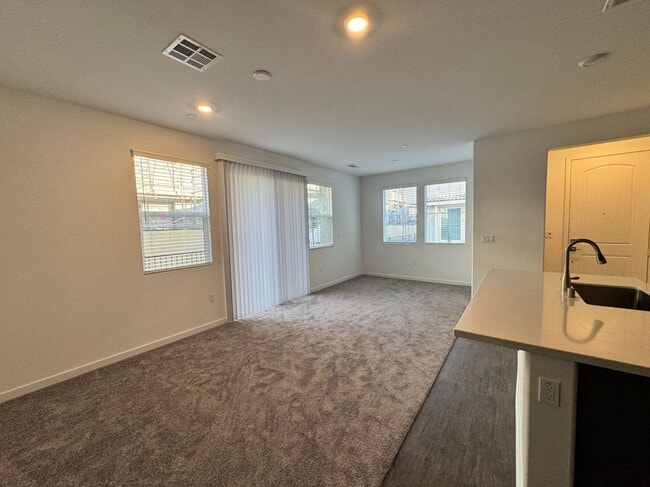 Building Photo - 4229 S Angel Paseo