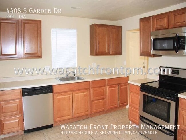 Building Photo - 4408 Garden Dr