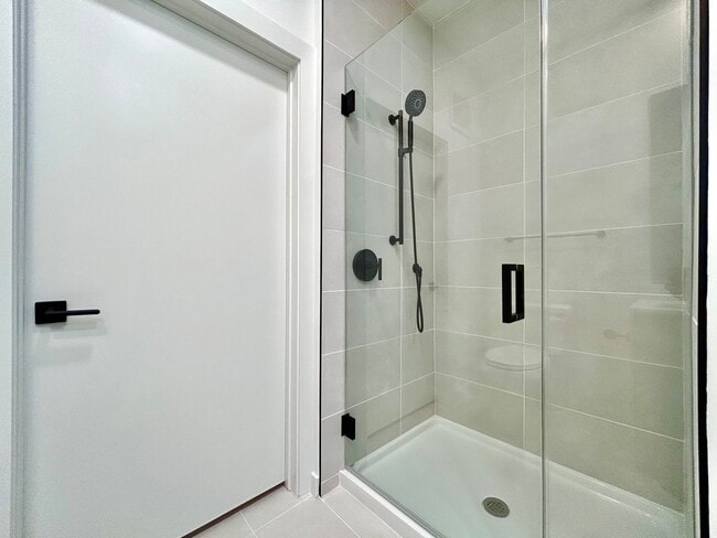 Building Photo - 2209 S 1st St