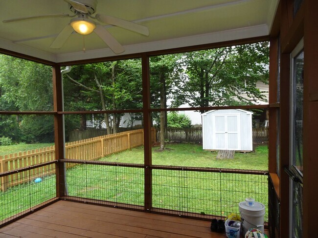 Building Photo - 4 Bedroom 2.5 Bath Home in Powhatan Secondary