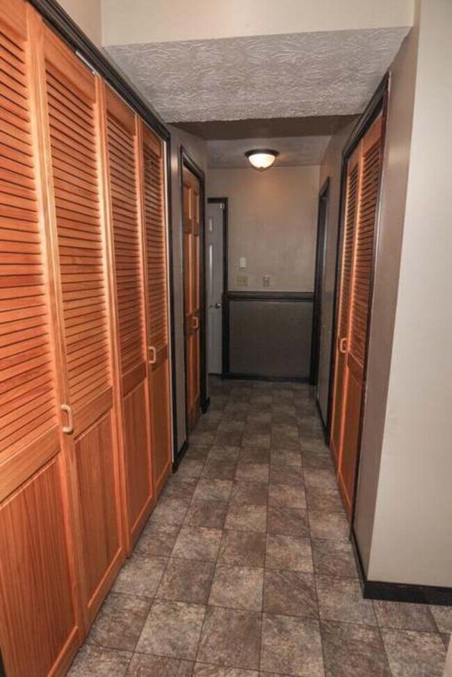 Building Photo - Beautiful 4-Bedroom Home on Spacious Corne...