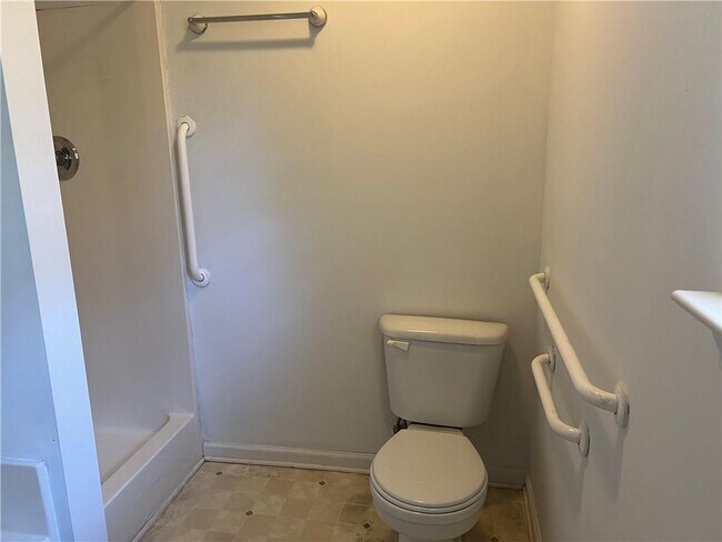 Building Photo - 6441 Wildwood Trail