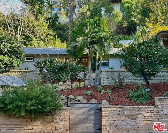 Primary Photo - 2222 Stanley Hills Dr