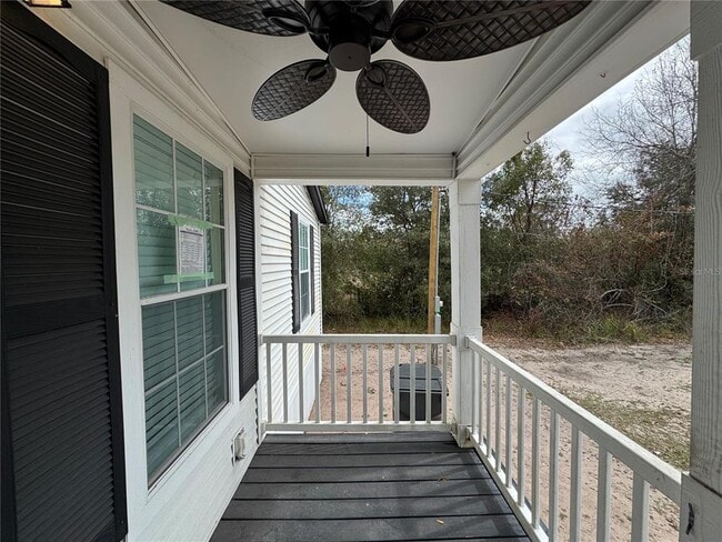 Building Photo - 3217 Old Tampa Hwy