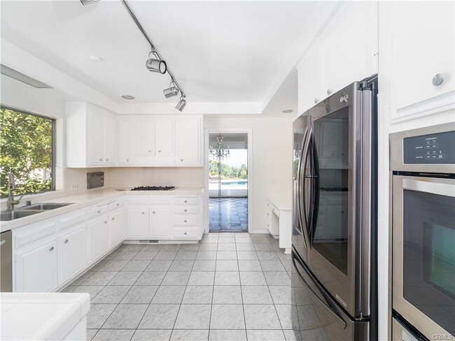 Building Photo - 20193 Adele Dr