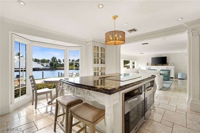 Building Photo - 1060 Galleon Dr