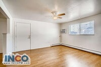 Building Photo - 280 S Hoyt St