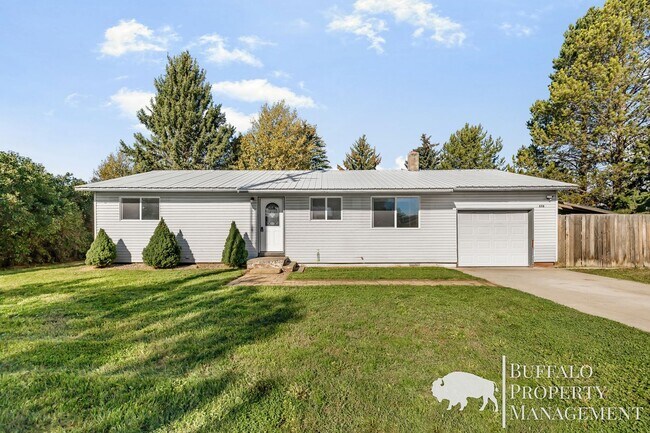 Building Photo - 578 Maple Leaf Dr