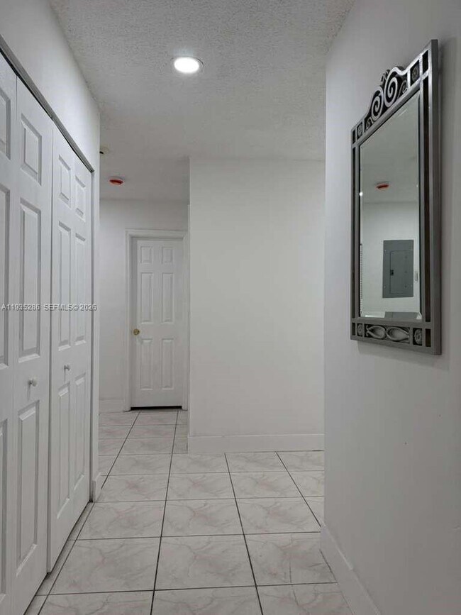 Building Photo - 19415 NW 33rd Ct