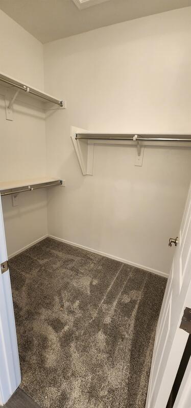 Building Photo - 7822 S Wolf Creek Dr