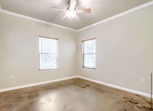 Building Photo - 2391 Shire Ct