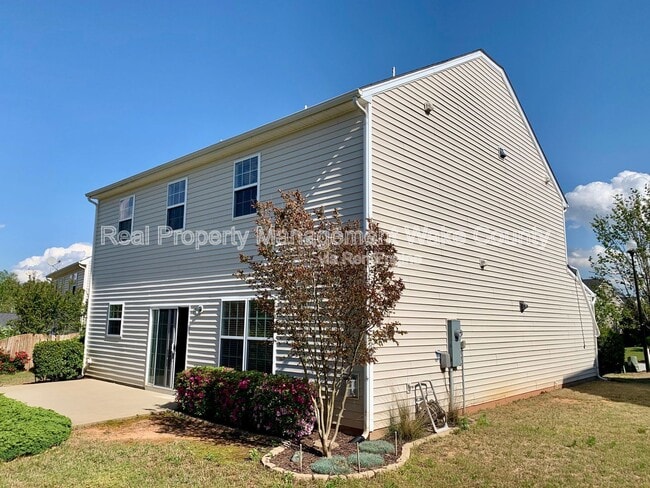 Building Photo - 112 Cobblebrook Ct