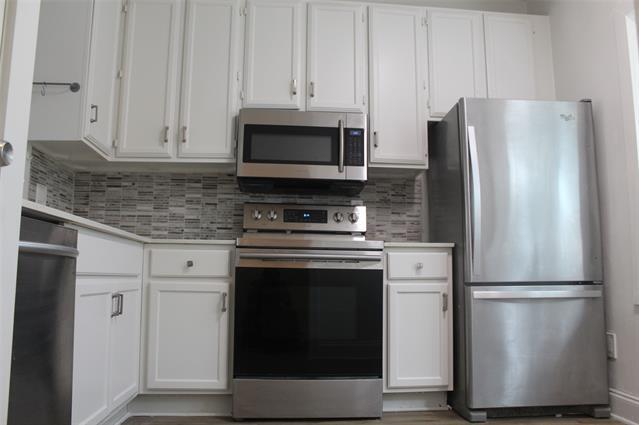 Building Photo - 2807 Throckmorton St