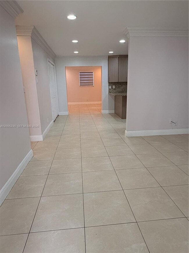 Building Photo - 3011 N 74th Way