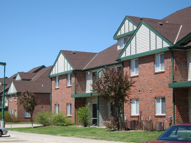 Building Photo - Park Meadow