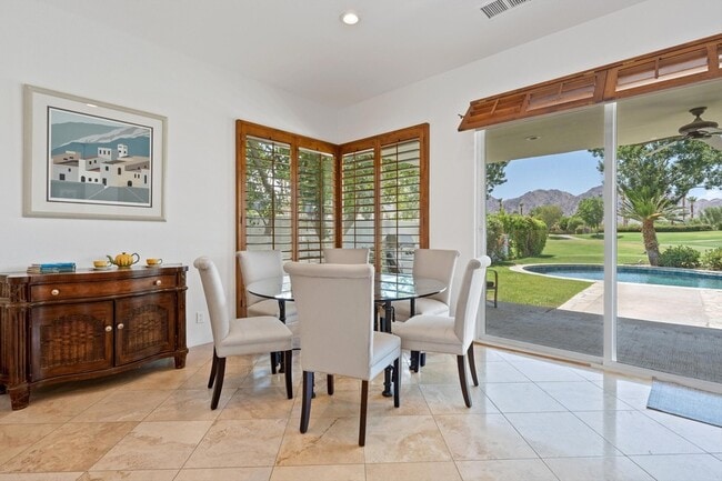 Building Photo - 57461 Spanish Hills Ln